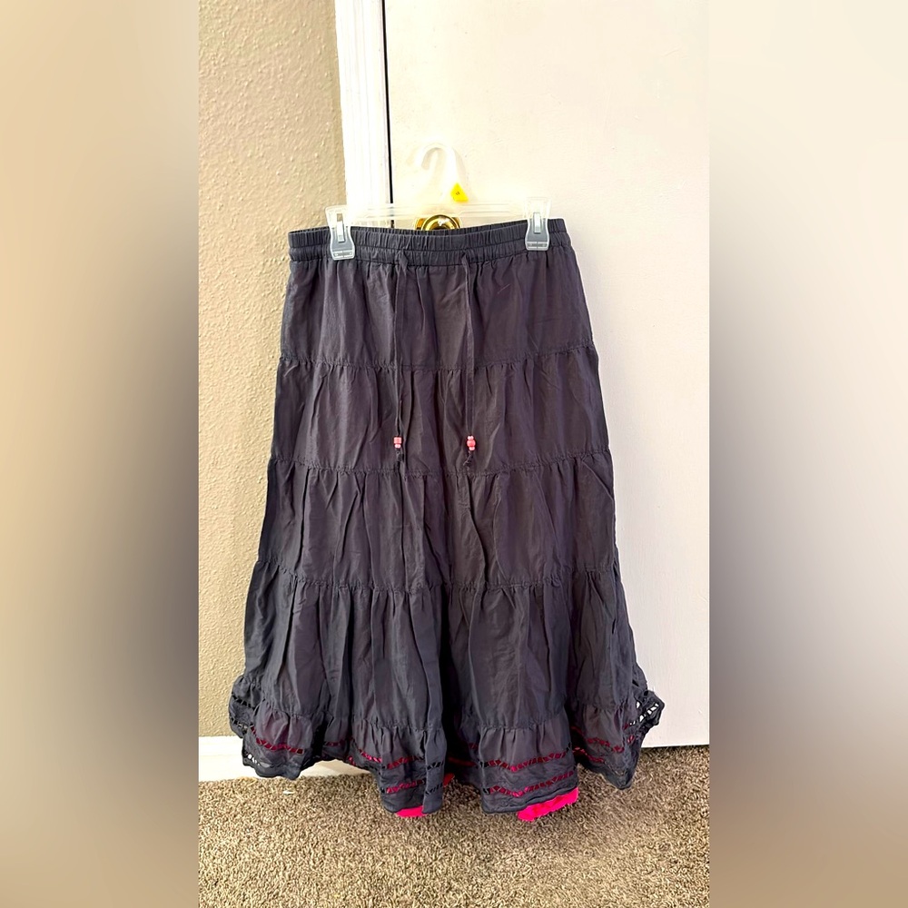 Old Navy Black Tiered Midi Skirt